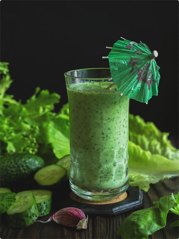 The green smoothie recipe diet: how to cleanse and detox. Some green smoothies are better for detox than others. #greensmoothie